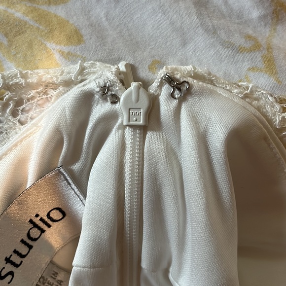 EUC David’s Bridal Studio Lace Cap Sleeve Dress in Ivory - Picture 6 of 7